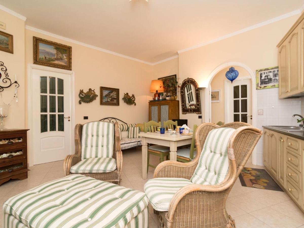 Apartment Positano Elegant Terrace By Interhome Εξωτερικό φωτογραφία
